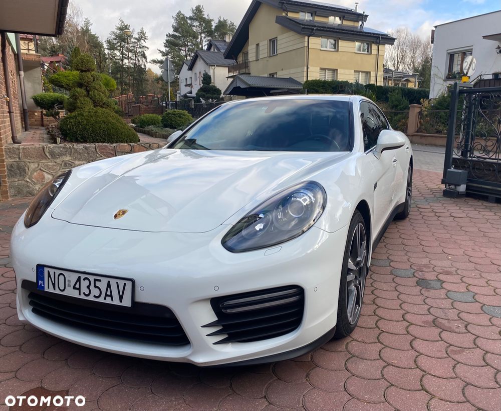 Porsche Panamera - 6