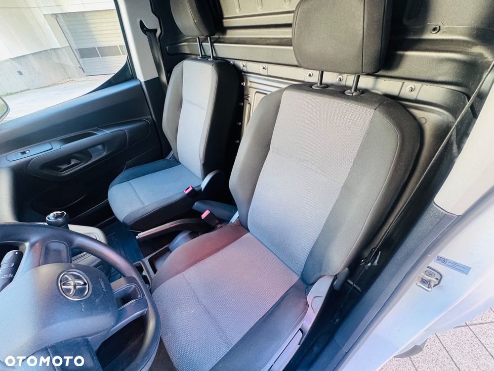 Toyota ProAce City - 27