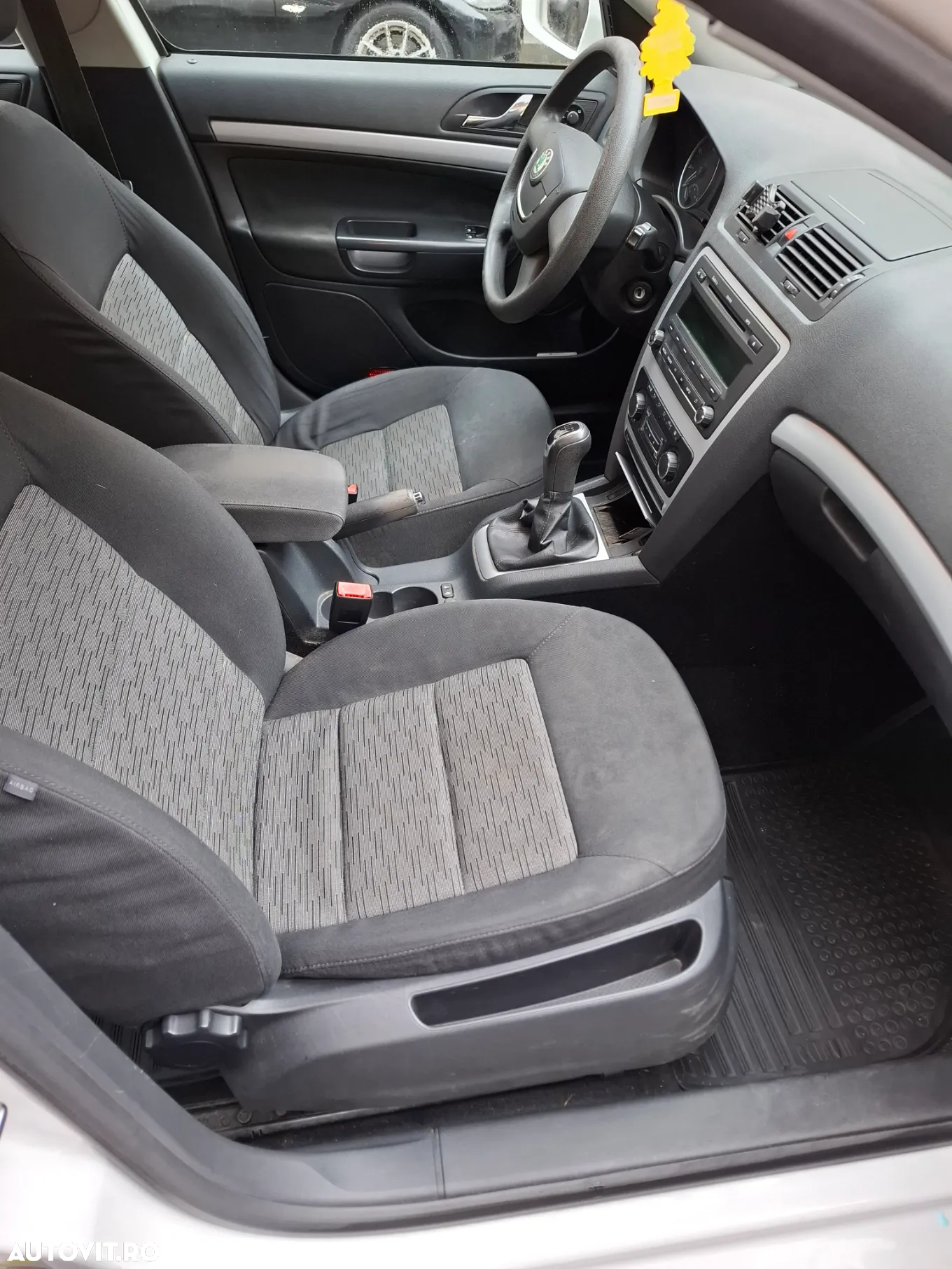 Skoda Octavia 1.2 TSI Ambiente - 7