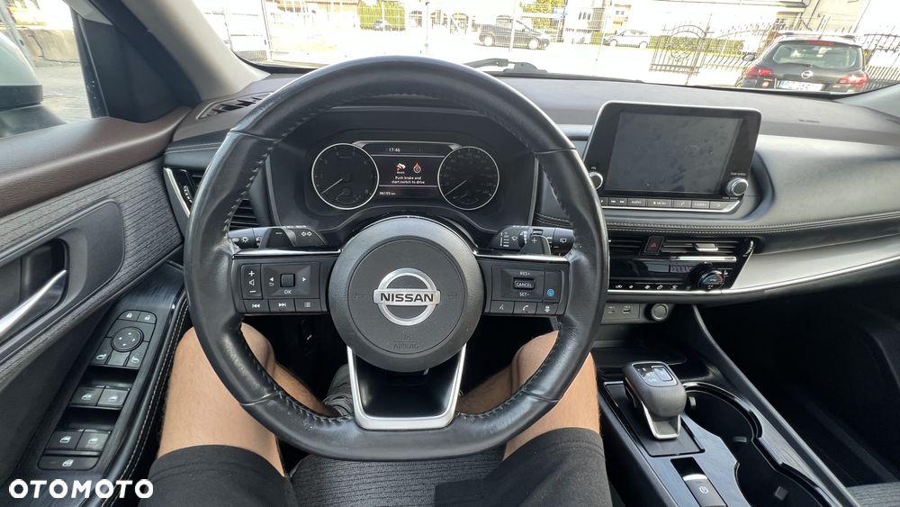 Nissan Rogue - 13