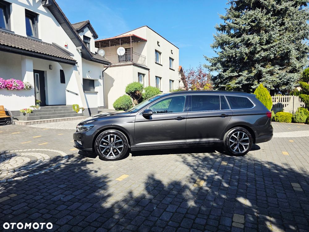 Volkswagen Passat Variant 1.5 TSI ACT mHEV Business Plus DSG - 18