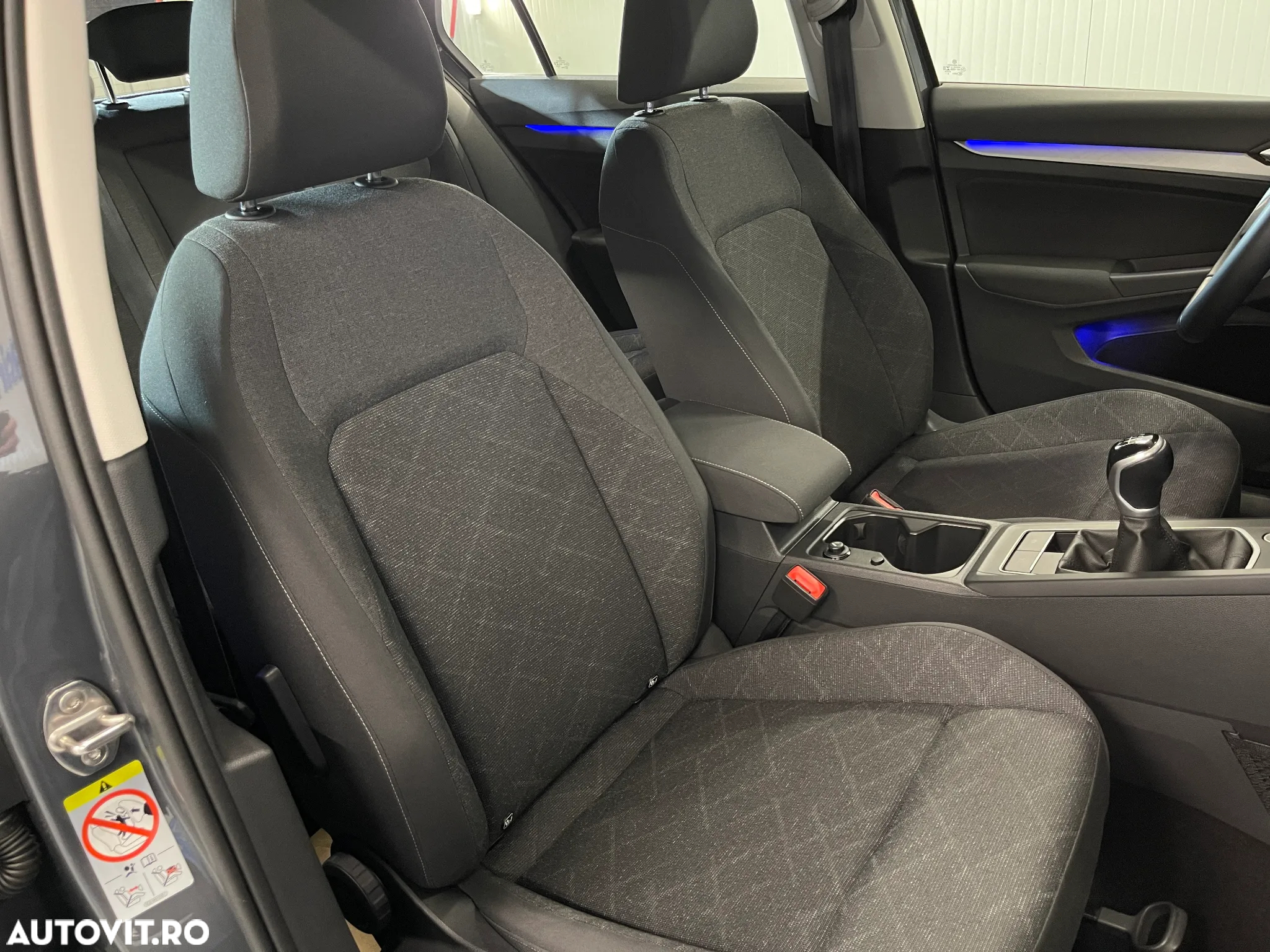 Volkswagen Golf 2.0 TDI Life - 10