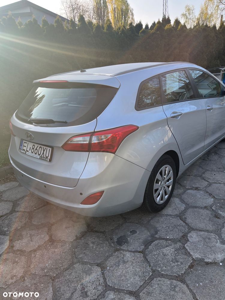 Hyundai i30 1.6 CRDi Classic - 3