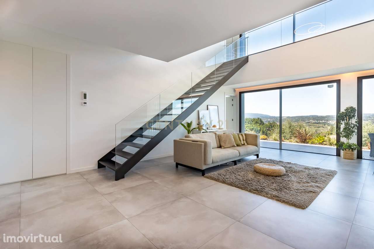 MORADIA CONTEMPORÂNEA T3 II ENCOSTA DO CASTELO OURÉM - Grande imagem: 4/31