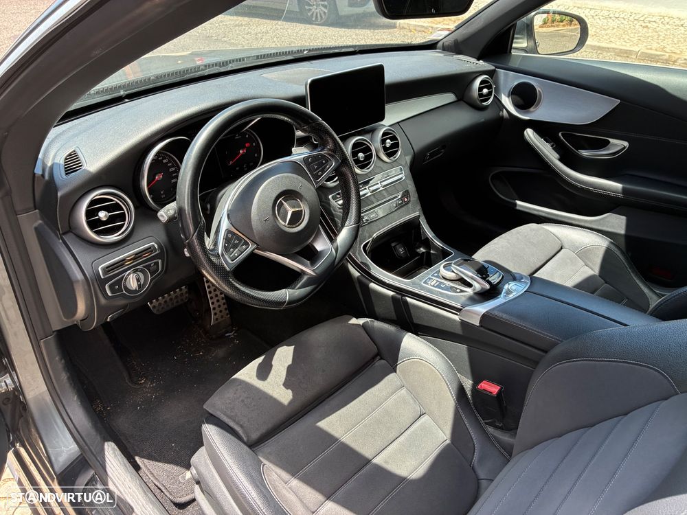 Mercedes-Benz C 220 d Cabrio 9G-Tronic - 4