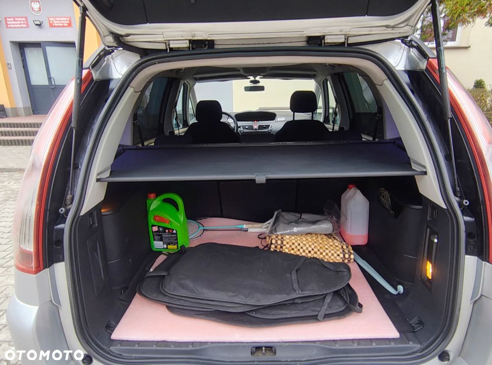 Citroën C4 Grand Picasso - 8