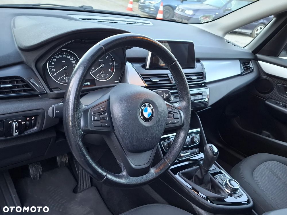 BMW Seria 2 218d xDrive Luxury Line - 19