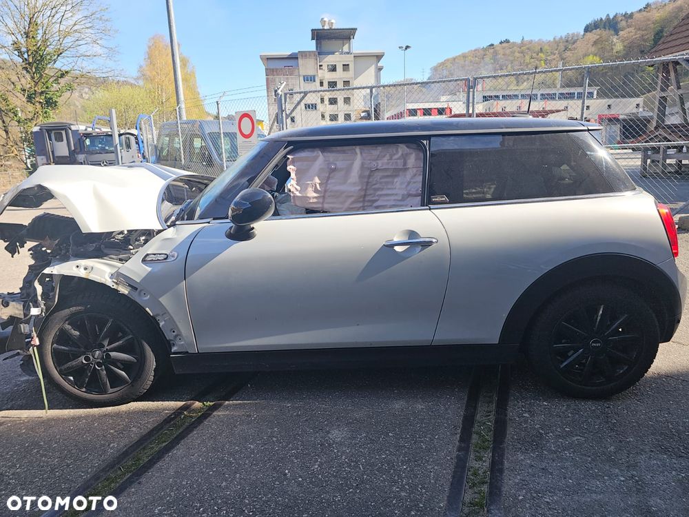 MINI Cooper - 4