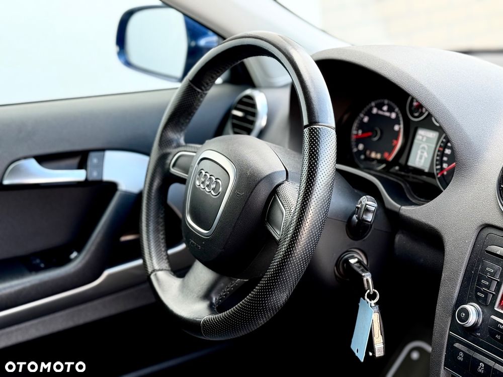 Audi A3 3-drzwiowe 1.4 TFSI S line Sportpaket - 26