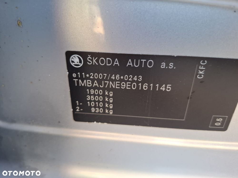 Skoda Octavia 2.0 TDI DSG Ambition - 21