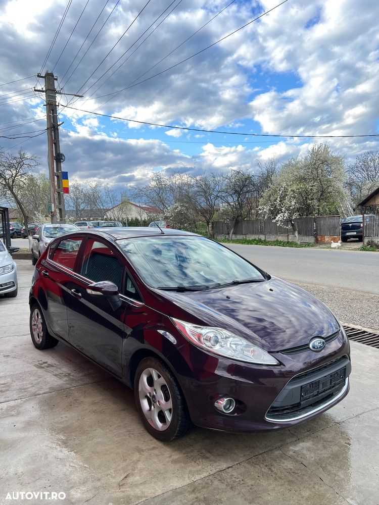 Ford Fiesta 1.6 TDCI DPF Titanium - 3