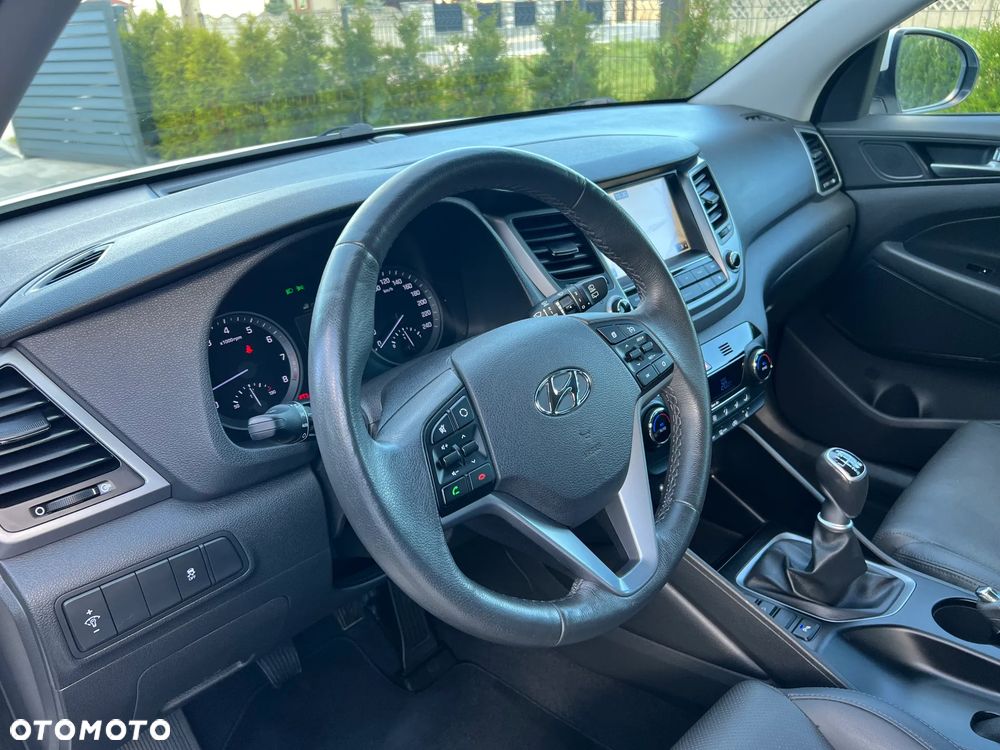 Hyundai Tucson blue 1.6 GDi 2WD Passion - 25
