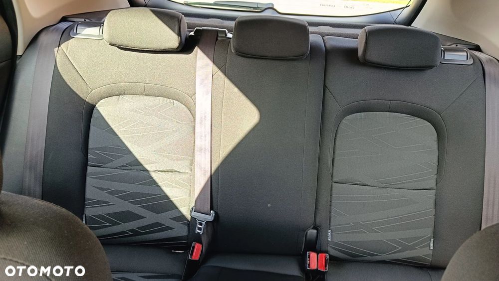 Kia Ceed - 15