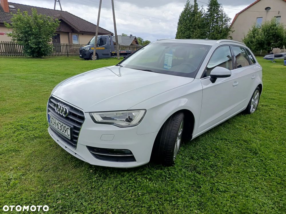 Audi A3 Sportback 2.0 TDI (clean diesel) quattro Attraction - 2