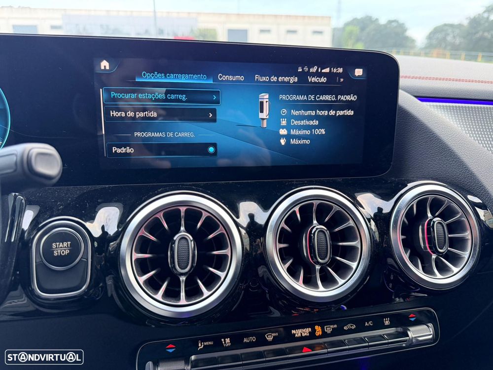 Mercedes-Benz EQA - 10