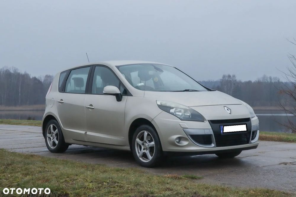 Renault Scenic - 13
