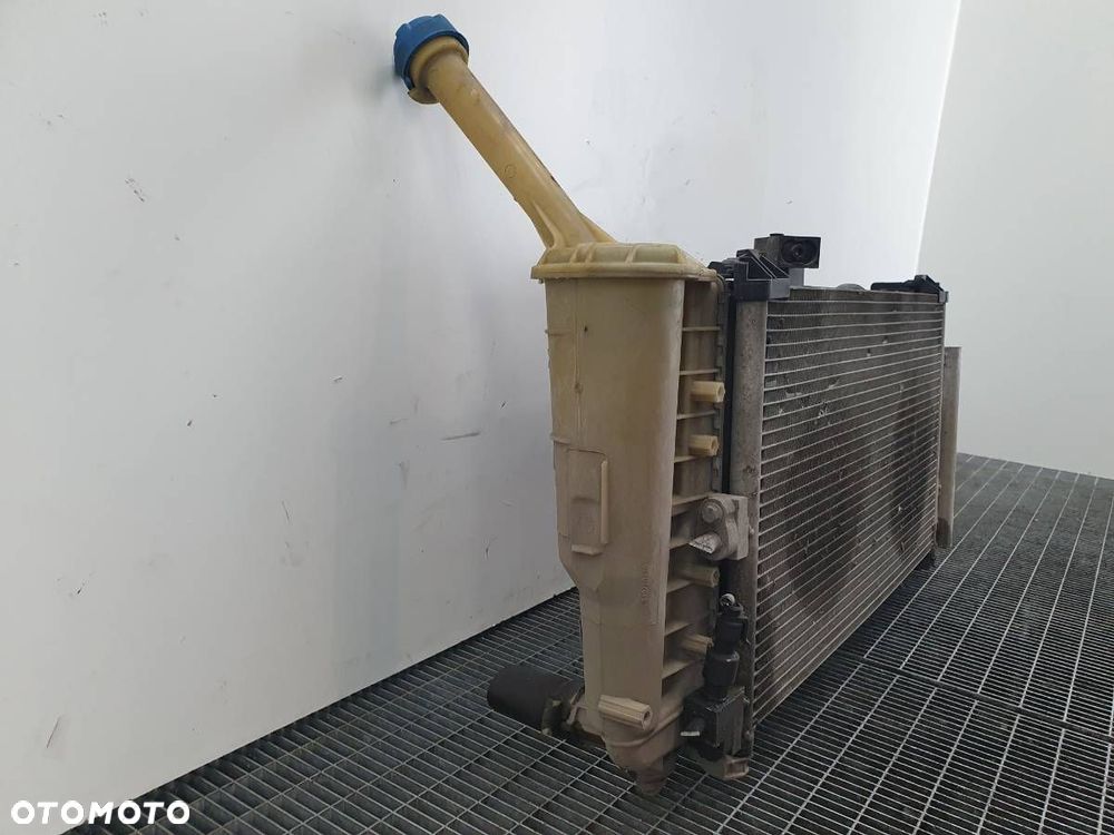 CHŁODNICA WODY KLIMATYZACJI WENTYLATOR LANCIA YPSILON 1.2 BENZYNA - 2