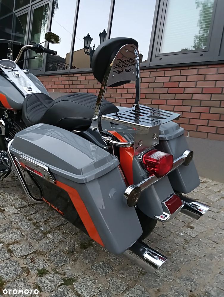 Harley-Davidson Touring Road King - 12