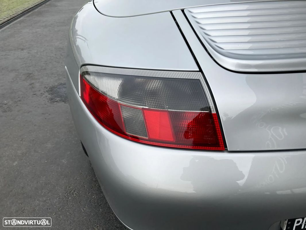 Porsche 911 (996) - 40