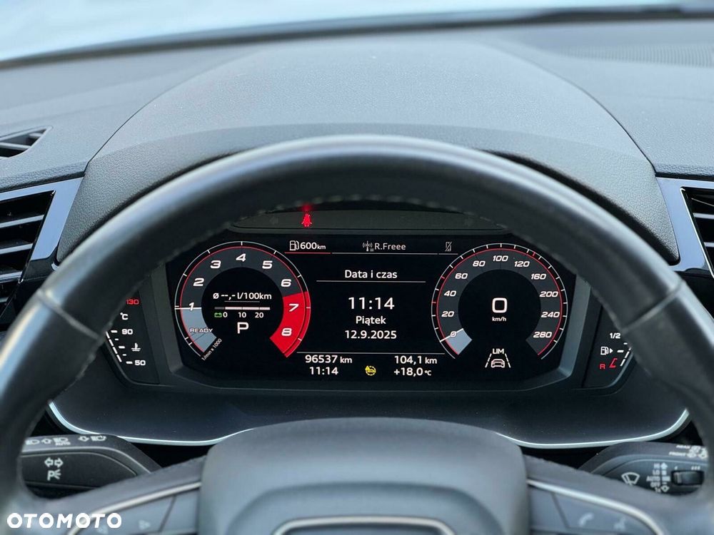 Audi Q3 - 16