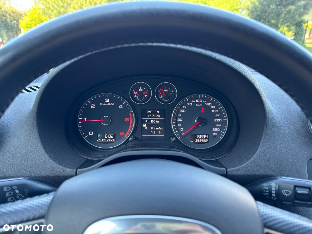 Audi A3 Sportback 2.0 TDI DPF Ambiente - 9
