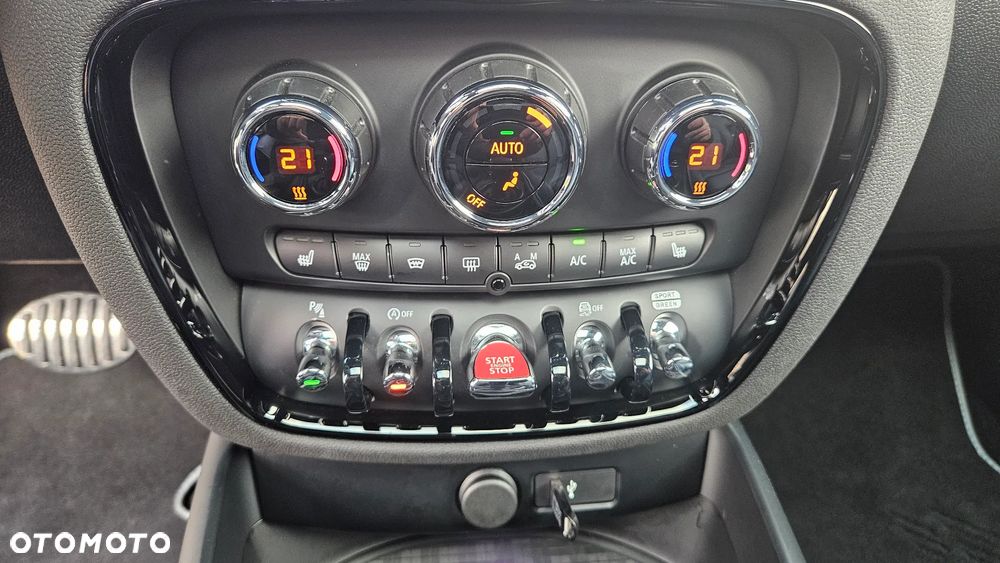 MINI John Cooper Works All4 Untold Edition - 13