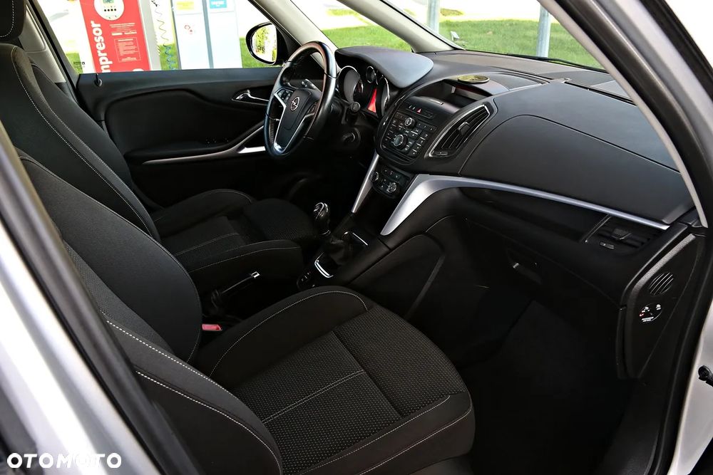 Opel Zafira Tourer 2.0 CDTI Edition - 23