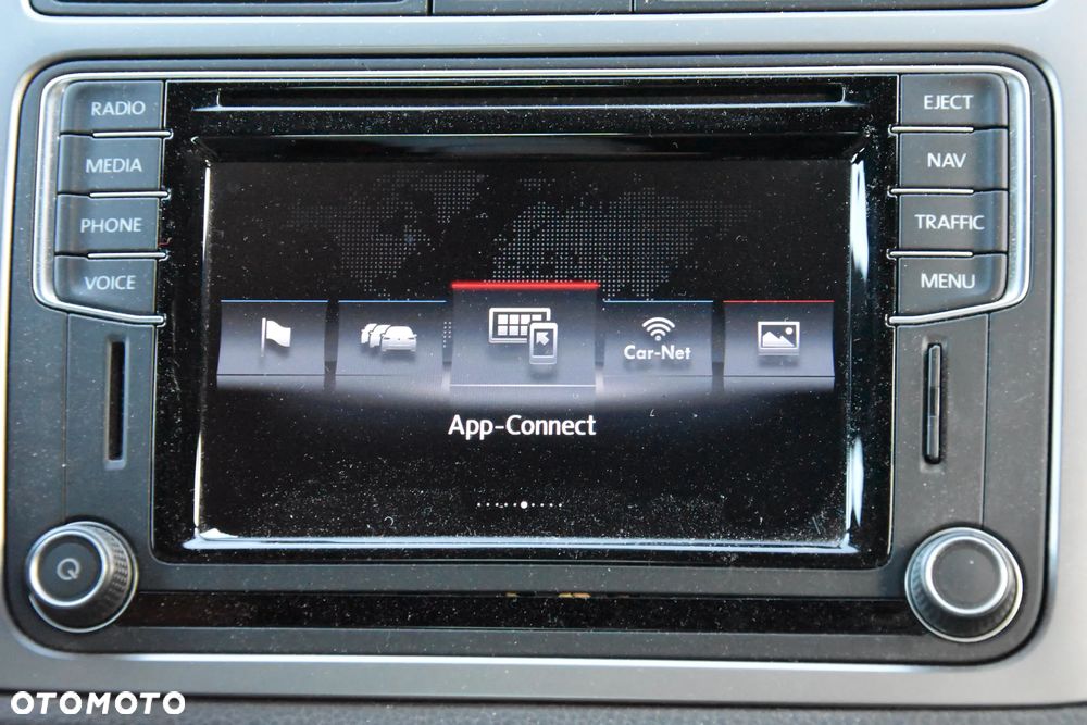 Volkswagen Tiguan 2.0 TDI SCR BlueMotion Technology Lounge Sport & Style - 23