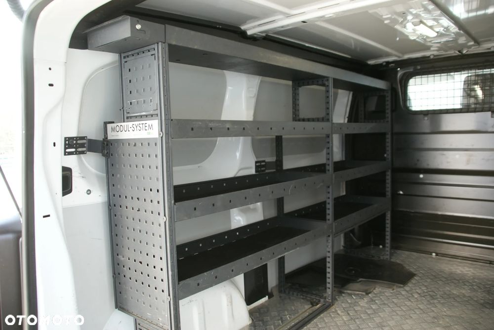 Peugeot Expert - 8
