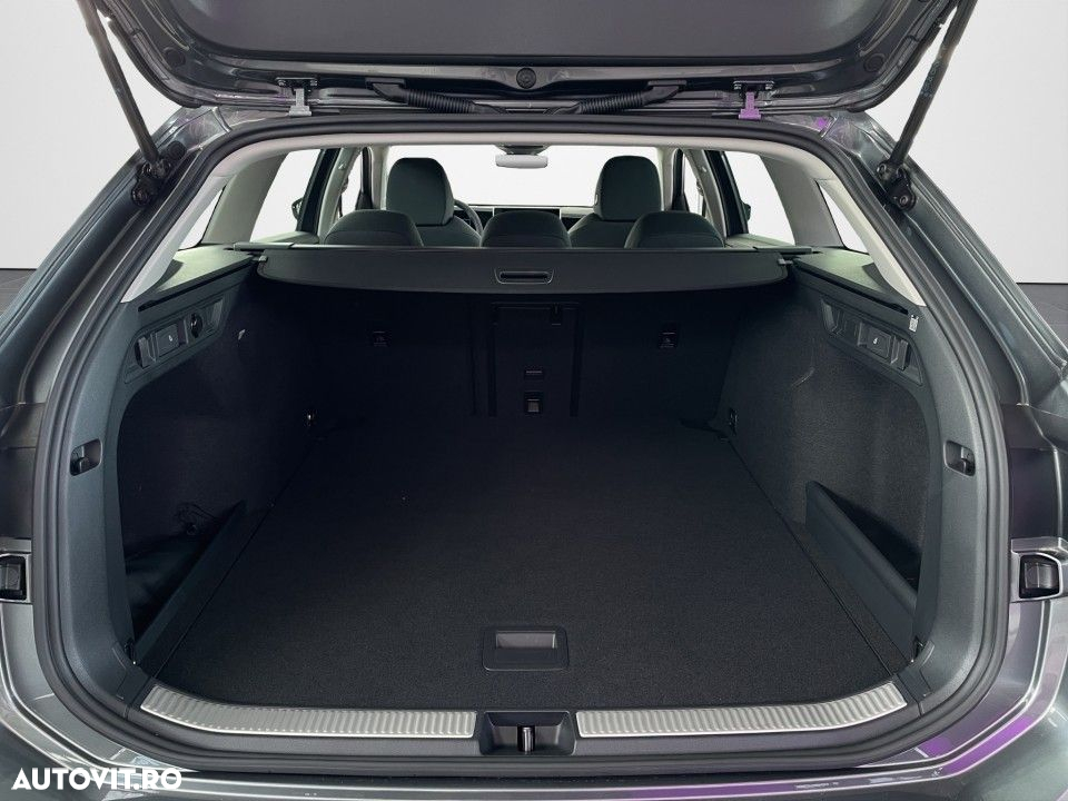 Volkswagen Passat Variant 2.0 TDI DSG Base - 13