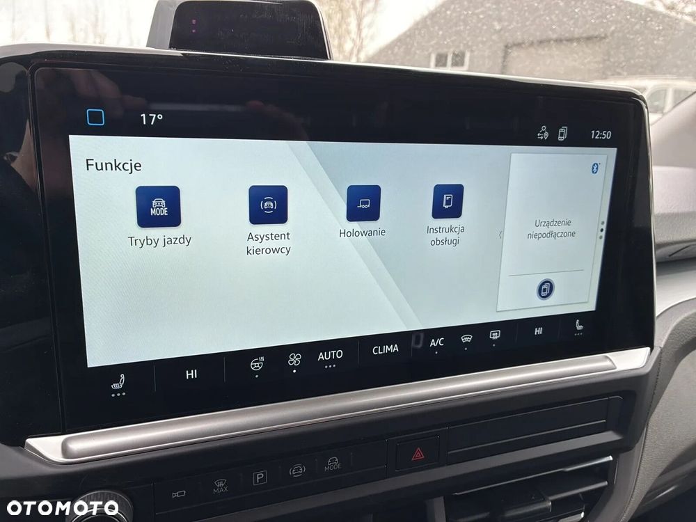 Volkswagen Caravelle - 27