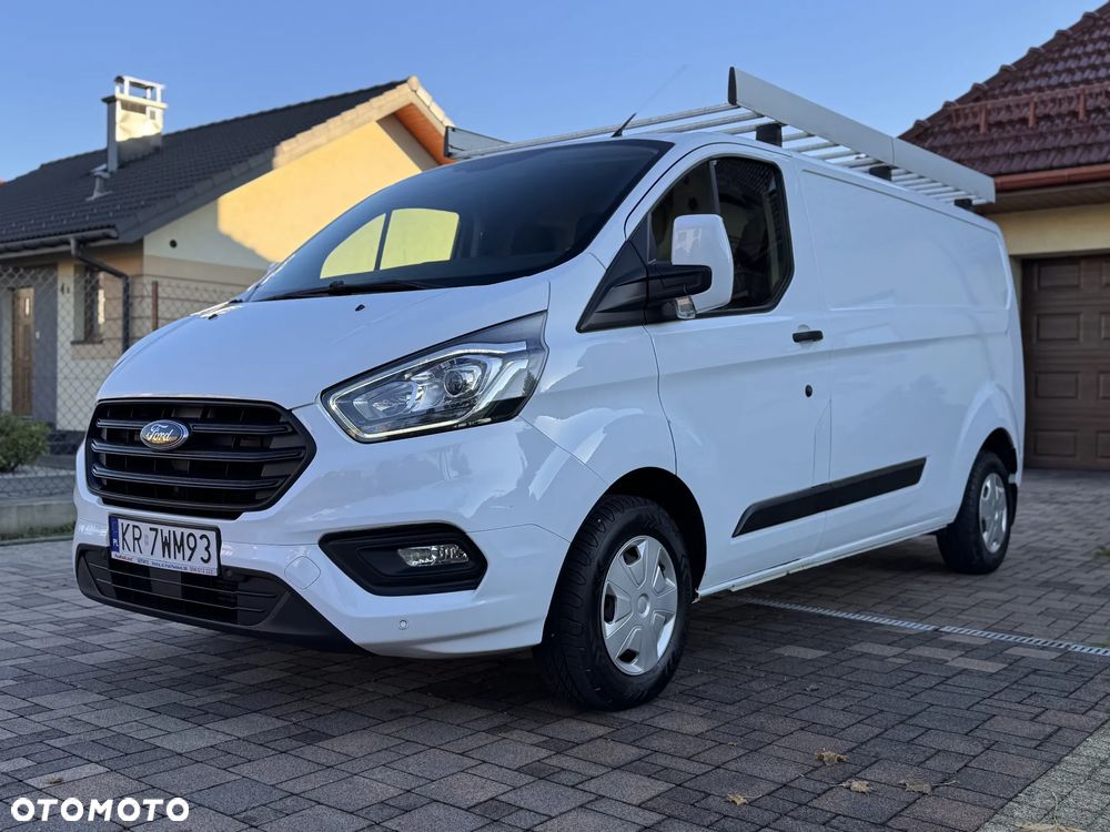 Ford TRANSIT CUSTOM - 3
