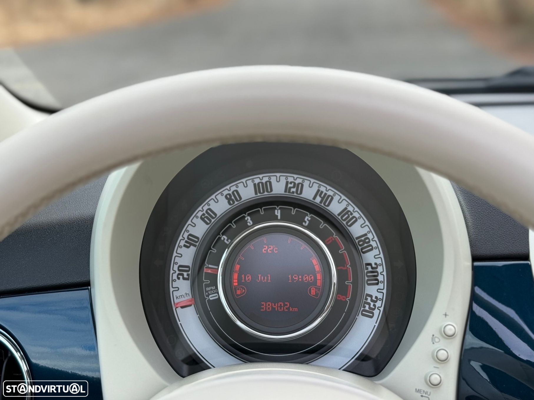 Fiat 500C 1.0 Hybrid Lounge - 46