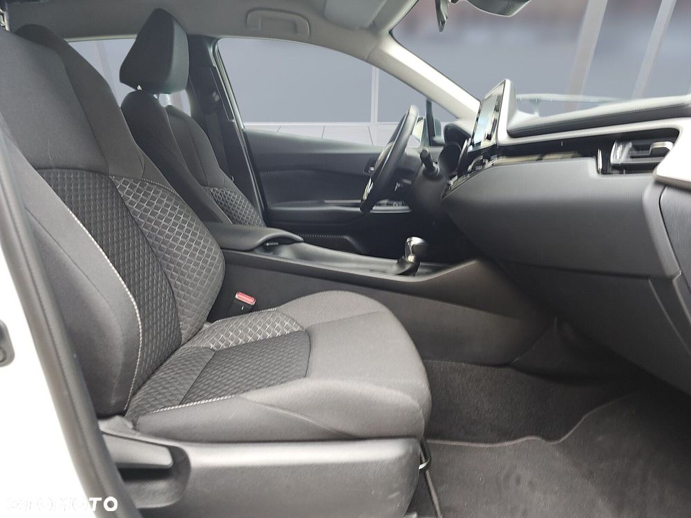 Toyota C-HR 1.8 Hybrid GPF Comfort - 24