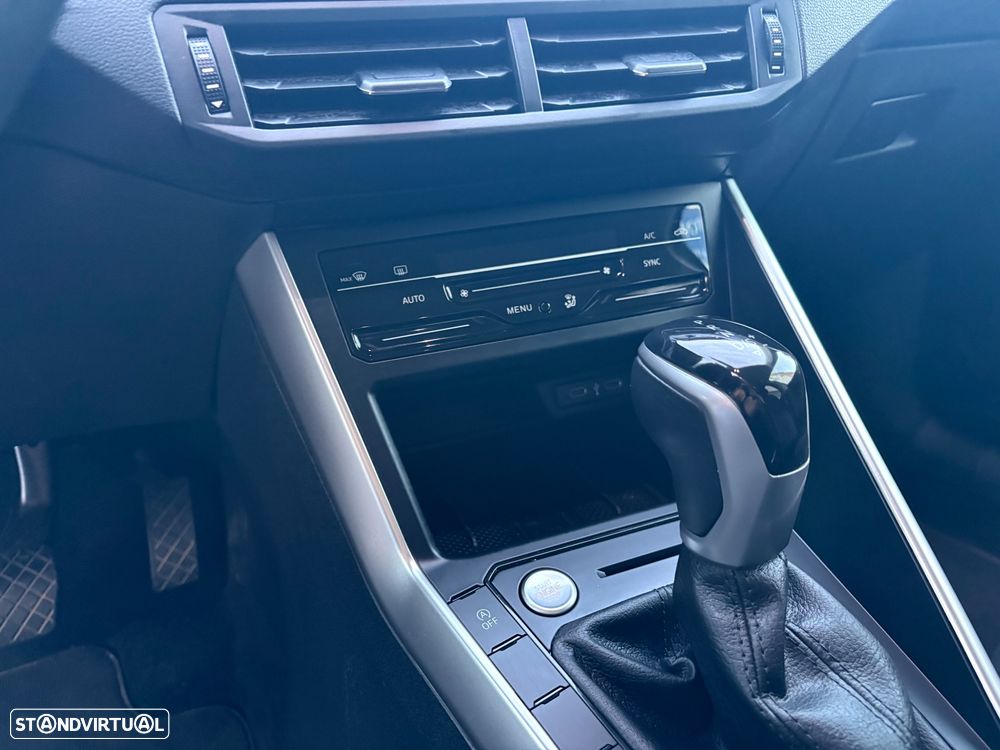 VW Taigo 1.0 TSI Urban DSG - 11