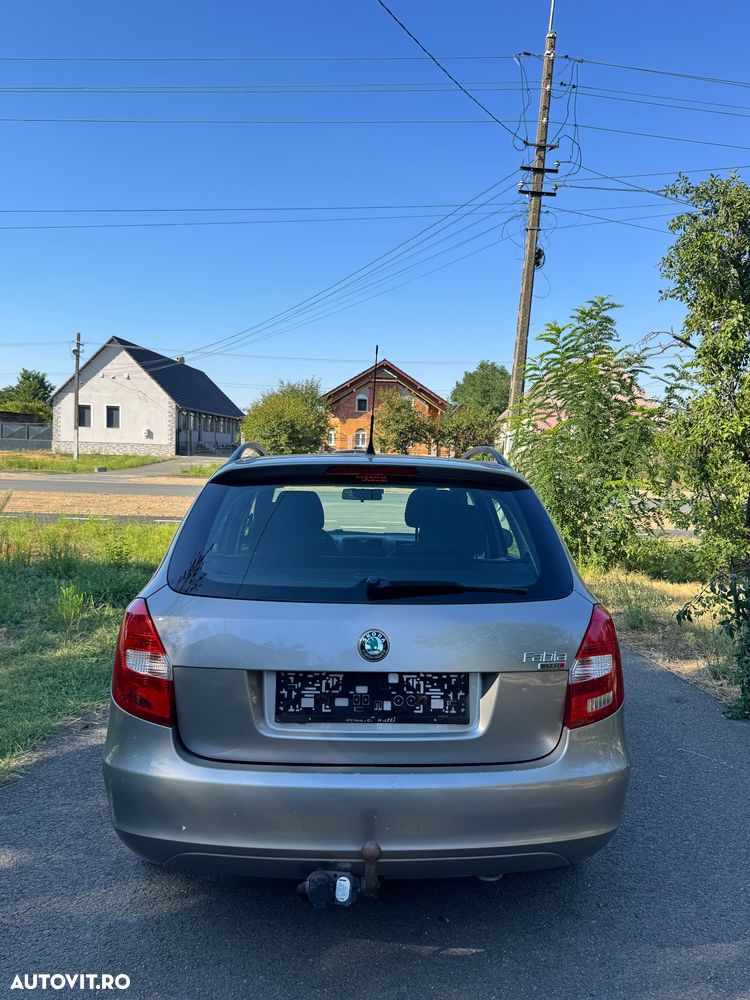 Skoda Fabia 1.2 HTP Active - 6