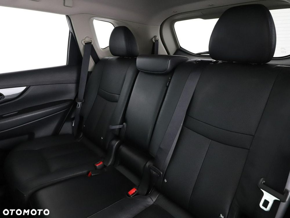 Nissan X-Trail 1.6 DCi Tekna 2WD 7os - 18