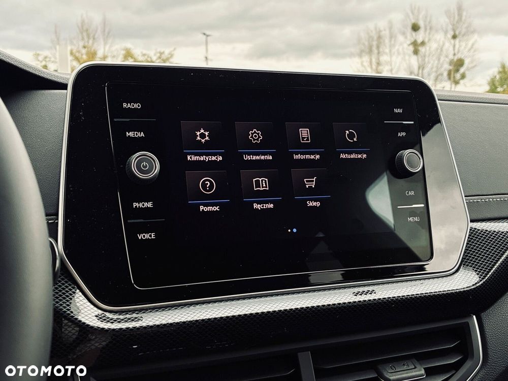 Volkswagen T-Cross - 15