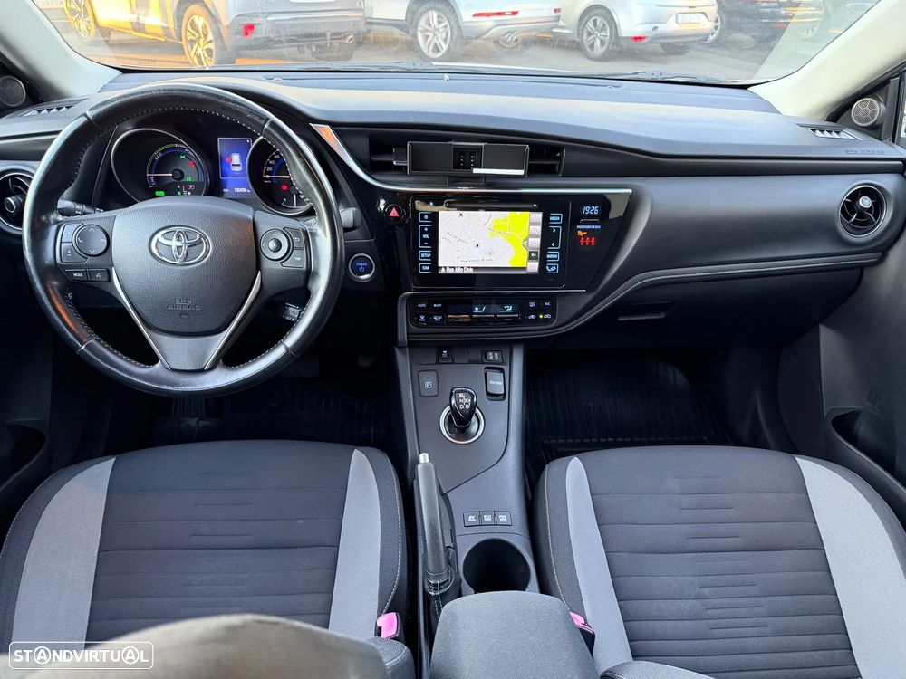 Toyota Auris Touring Sports 1.8 HSD Sport+Navi - 20