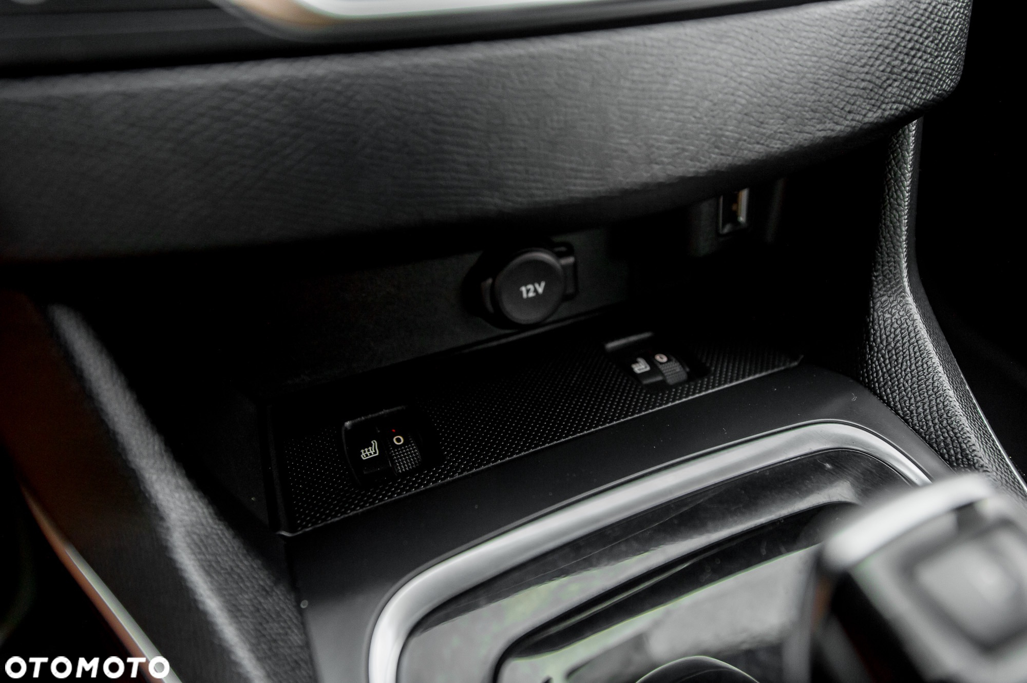 Peugeot 308 SW PureTech 225 GPF EAT8 Stop & Start GT - 29