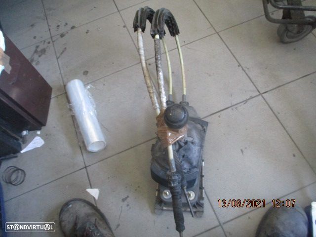 Selector De Velocidades 6Q0711061 SEAT IBIZA 2004 1.2I 5 VELOCIDADES - 1