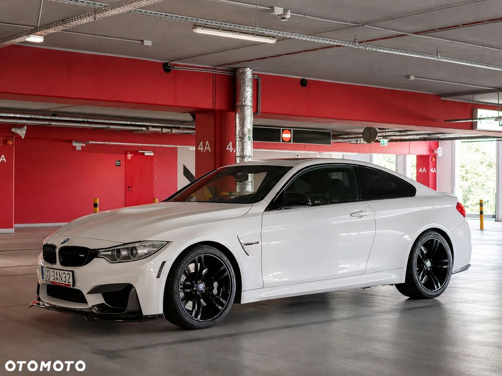 BMW M4 DKG - 6
