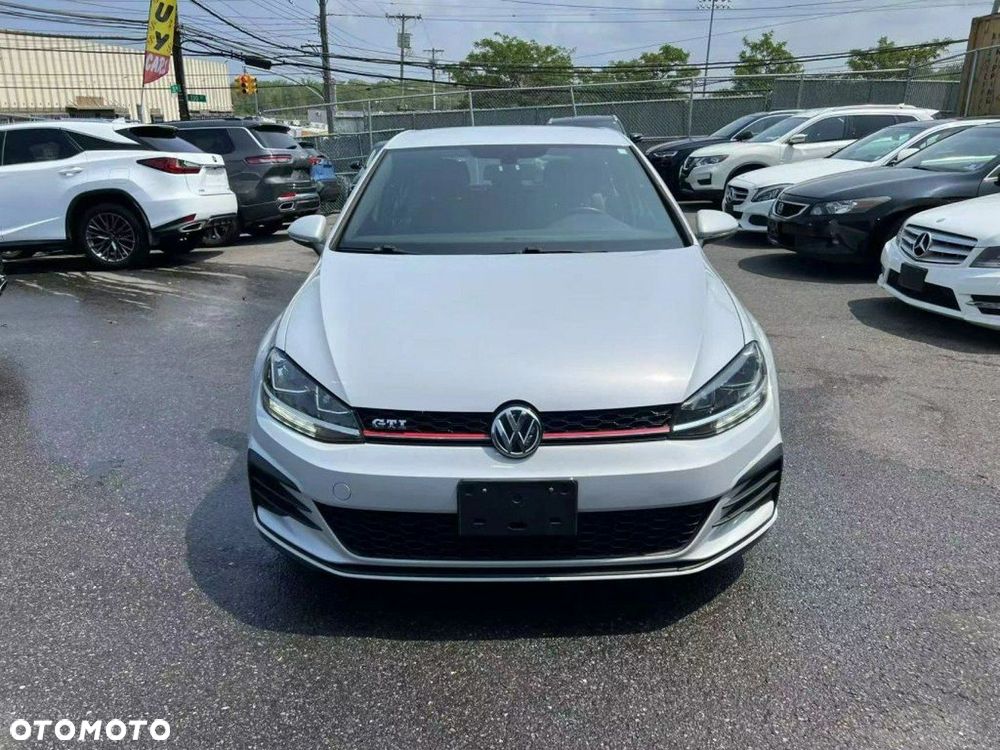 Volkswagen Golf 2.0 TSI GTI DSG - 3