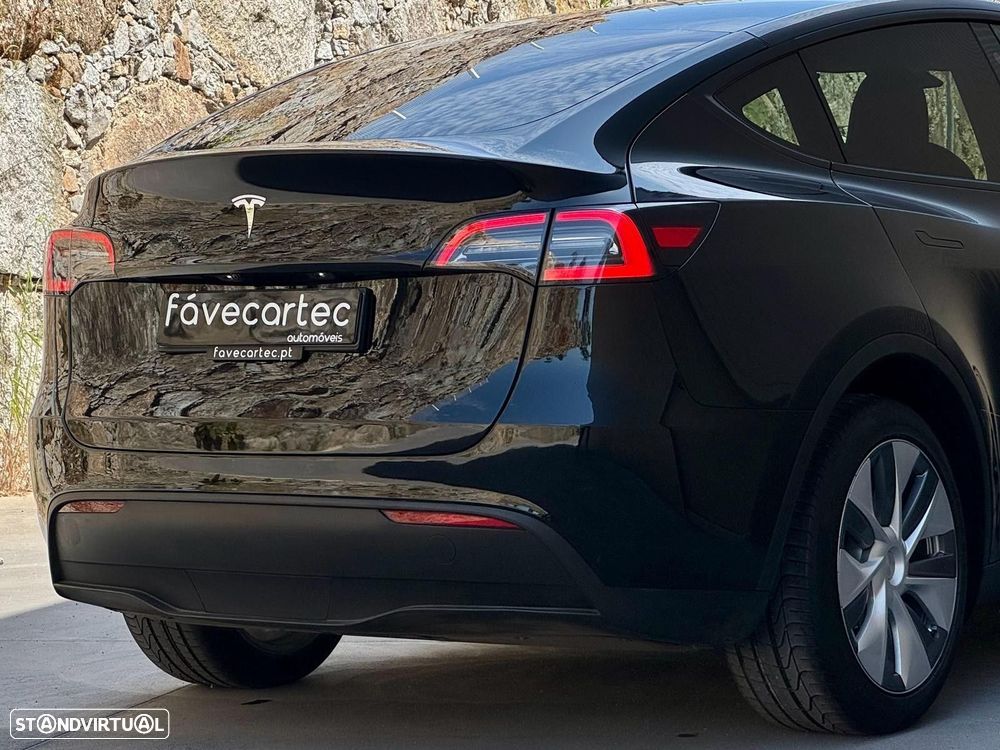 Tesla Model Y Standard - 15