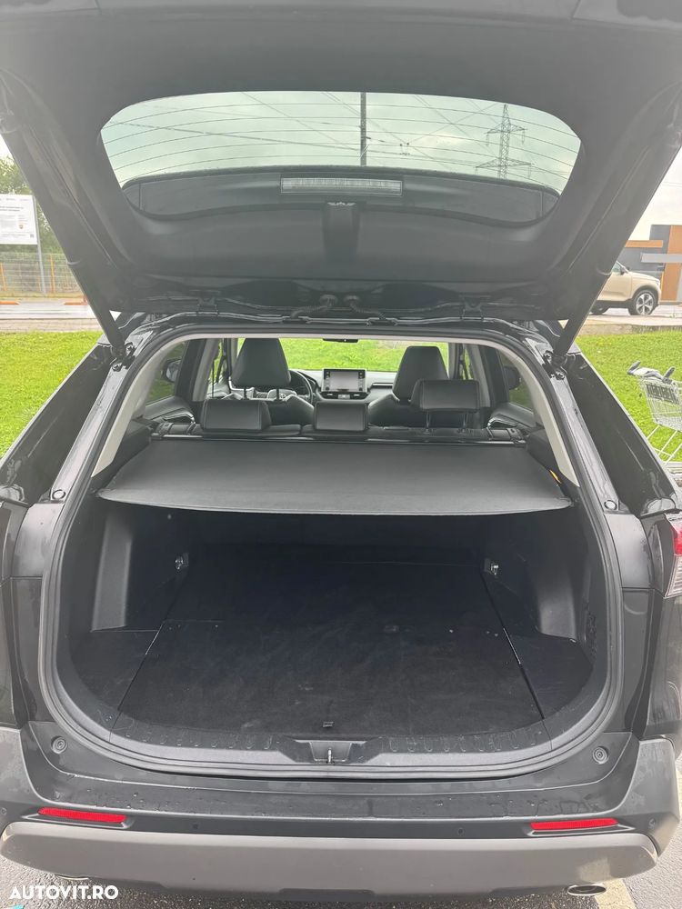 Toyota RAV4 - 13