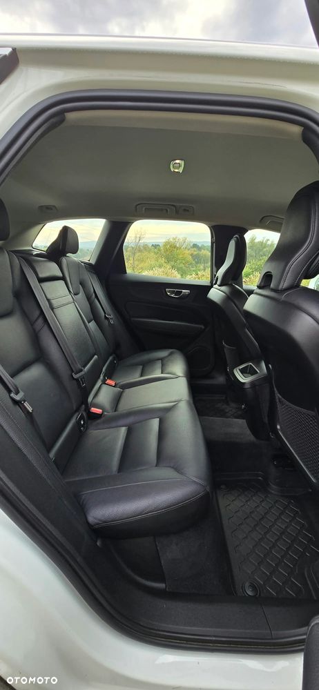 Volvo XC 60 - 10