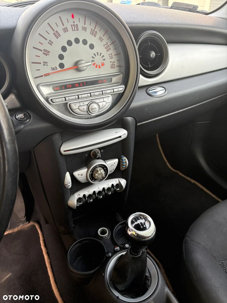 MINI Cooper D - 8