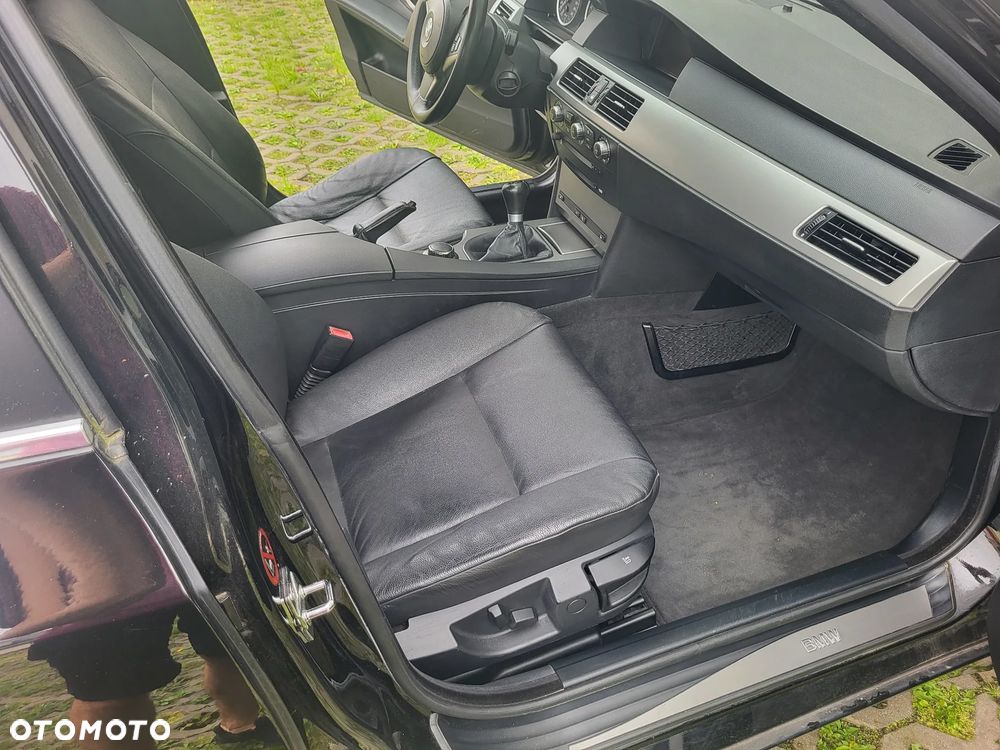 BMW Seria 5 520d - 9