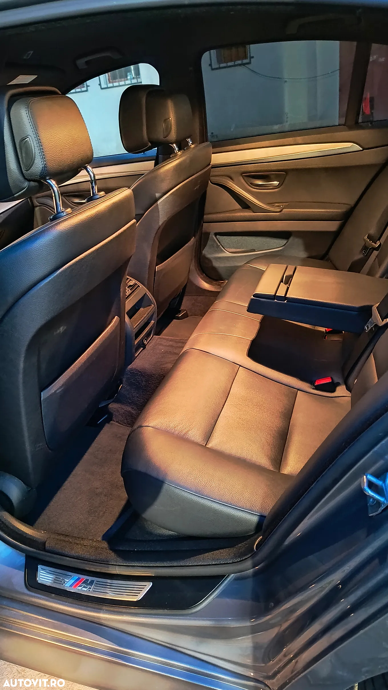 BMW Seria 5 520i Sport-Aut. - 15