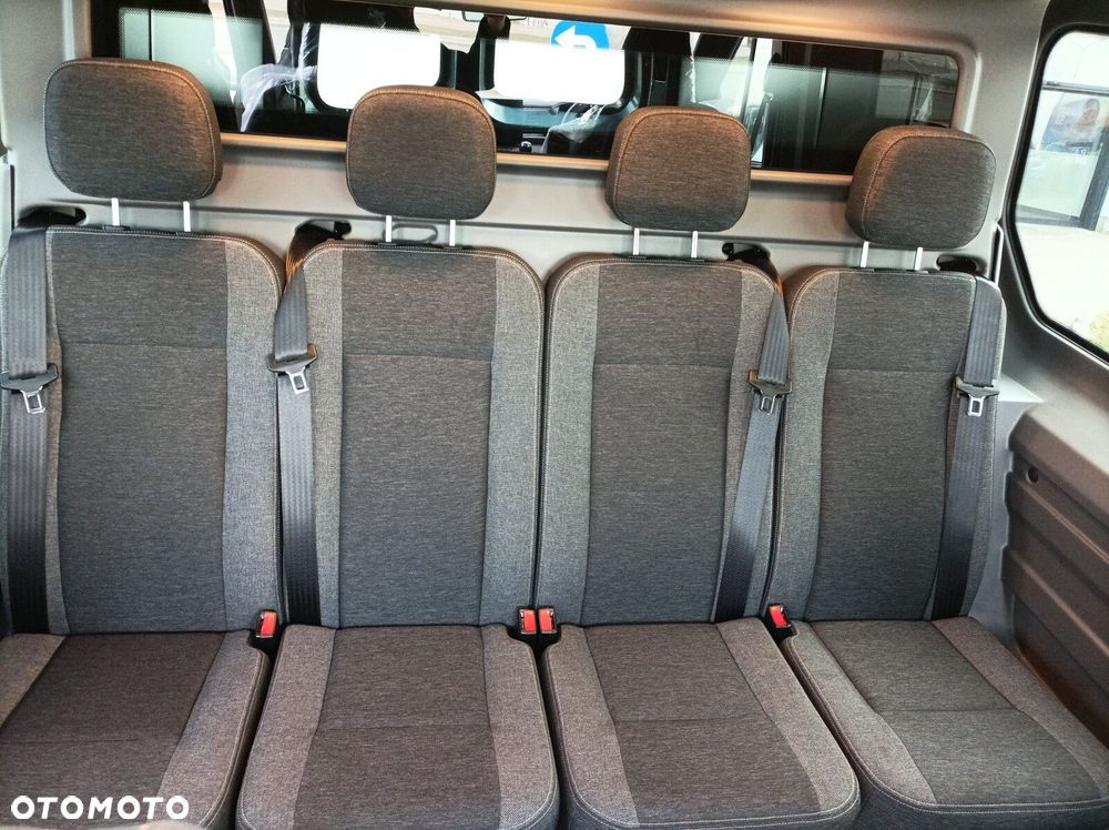 Renault Master Furgon FWD EXTRA 3,5T L3H2 2.0 dCi 170 - 4